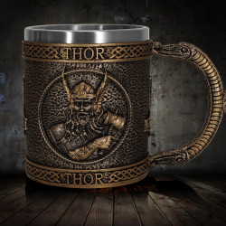 Epischer Krug Becher Thor...