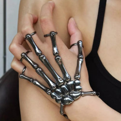 Schwarzes Armband mit...
