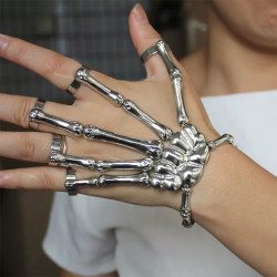 Silbernes Armband mit...