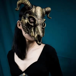 Goldene Maske Ziege Bock...