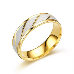 Goldener Ring Eleganter...