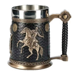 Epischer Krug Becher...