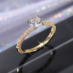 GOLDENER RING BRILLANT...